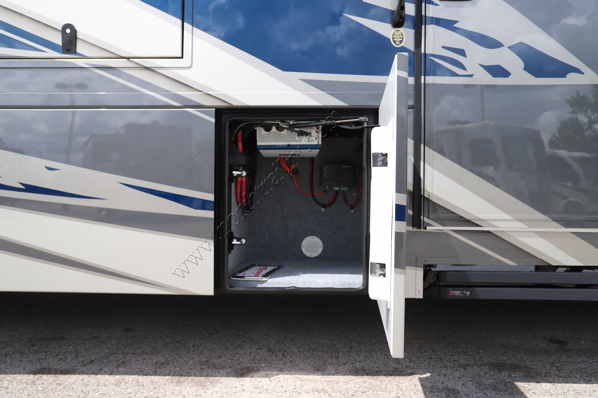 New 2026 Renegade Rv Verona 36VSB Super C  For Sale