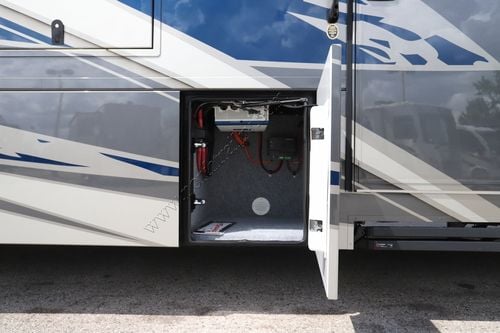 2026 Renegade Rv Verona 36VSB Super C