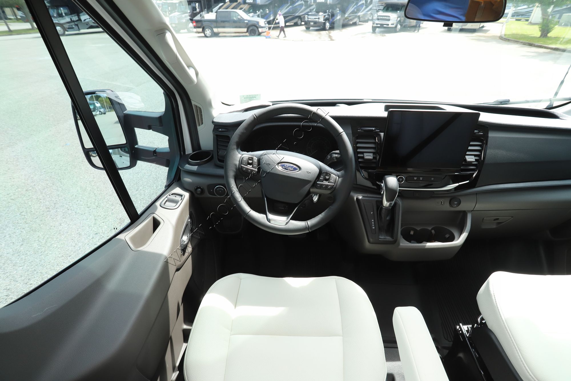 Used 2025 Leisure Van Wonder 24RTB AWD Class C  For Sale