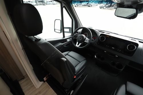 2025 Renegade Rv Vienna 25TBC