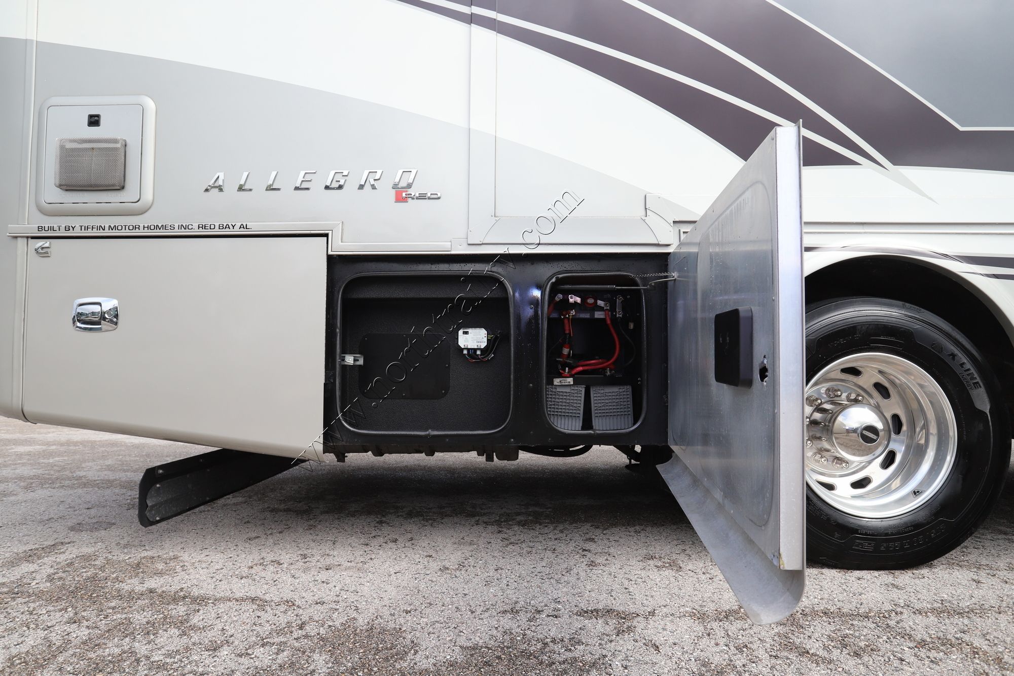 Used 2020 Tiffin Motor Homes Allegro Red 37BA Class A  For Sale
