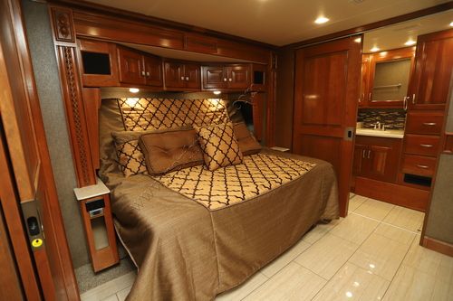 2018 Holiday Rambler Endeavor Xe 38K