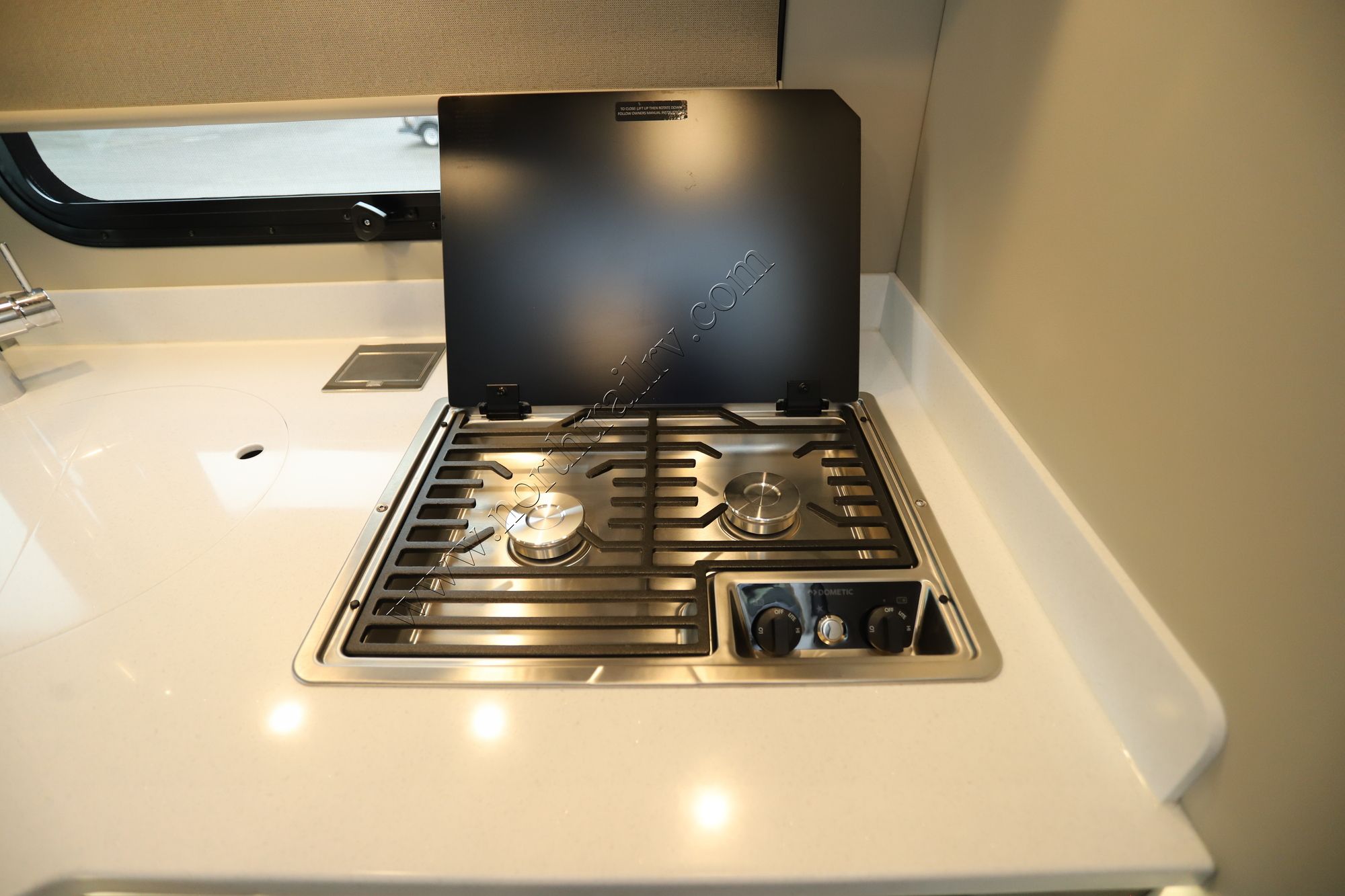 Used 2025 Renegade Rv Vienna 25TBC Class C  For Sale