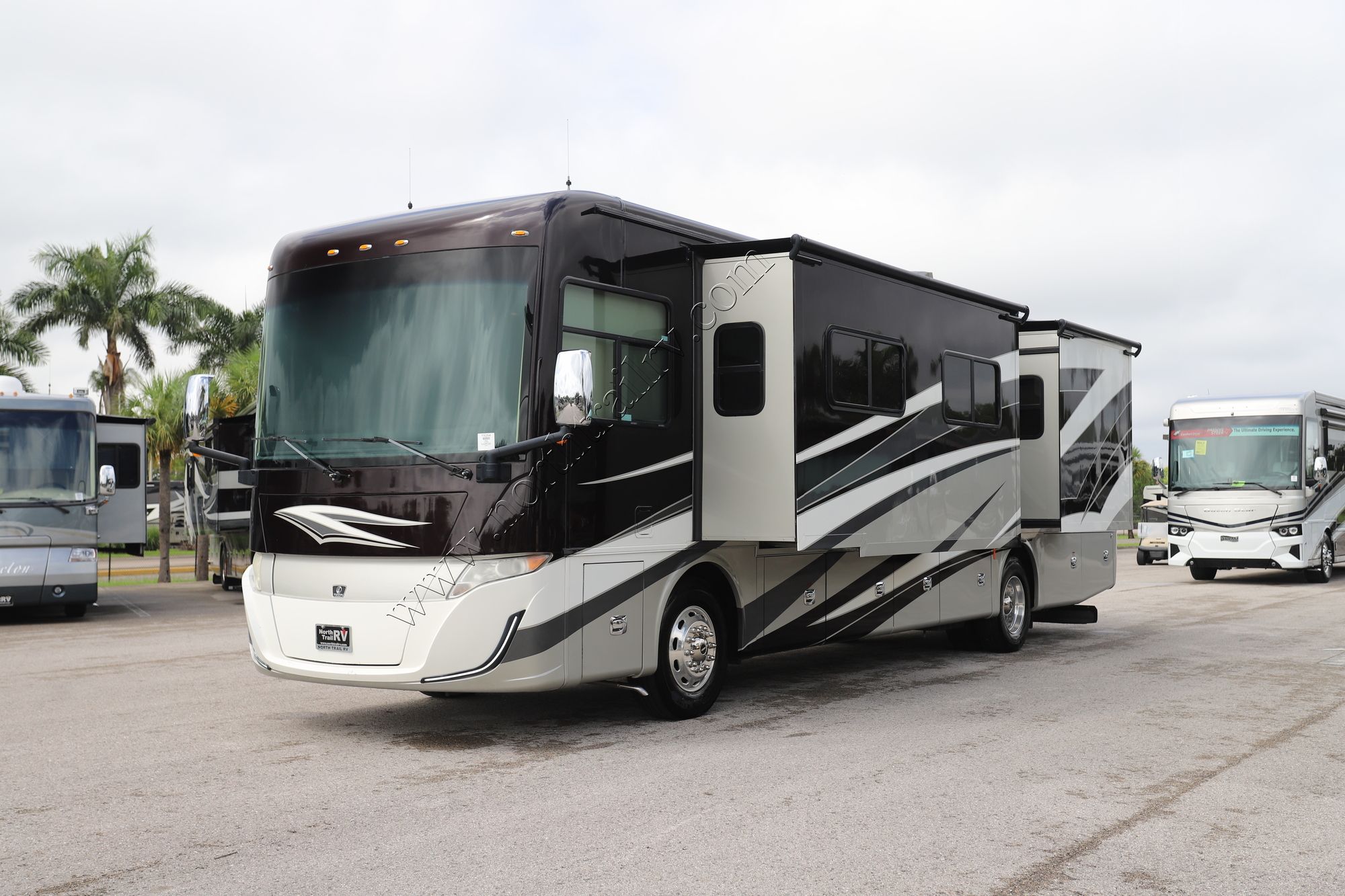 Used 2020 Tiffin Motor Homes Allegro Red 37BA Class A  For Sale