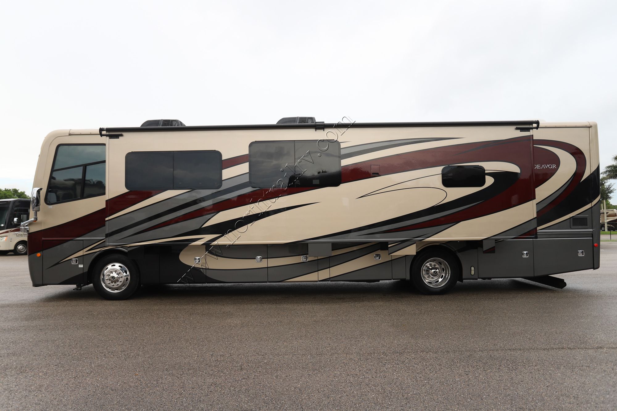 Used 2018 Holiday Rambler Endeavor Xe 38K Class A  For Sale