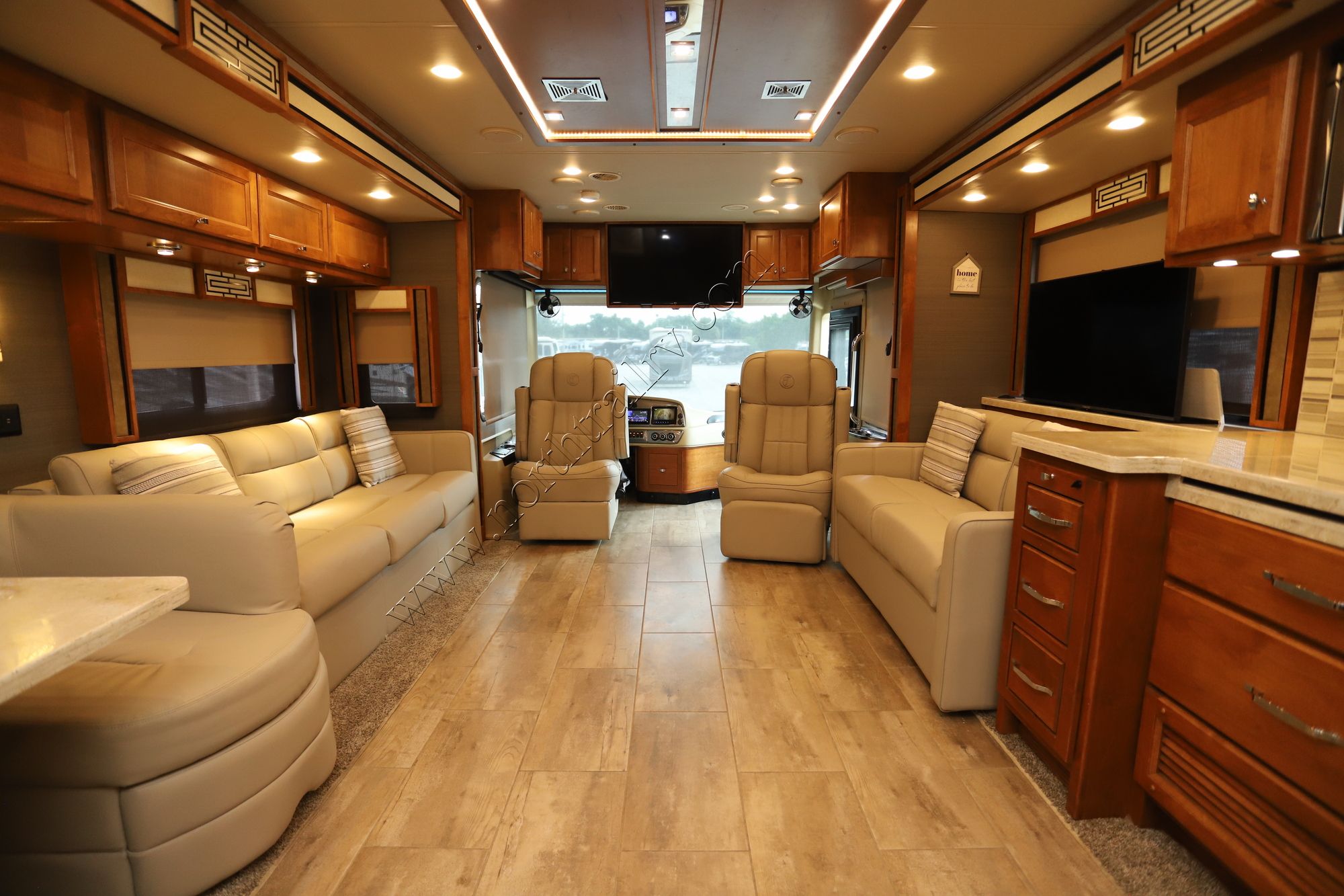 Used 2020 Tiffin Motor Homes Allegro Red 37BA Class A  For Sale