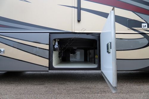 2018 Holiday Rambler Endeavor Xe 38K