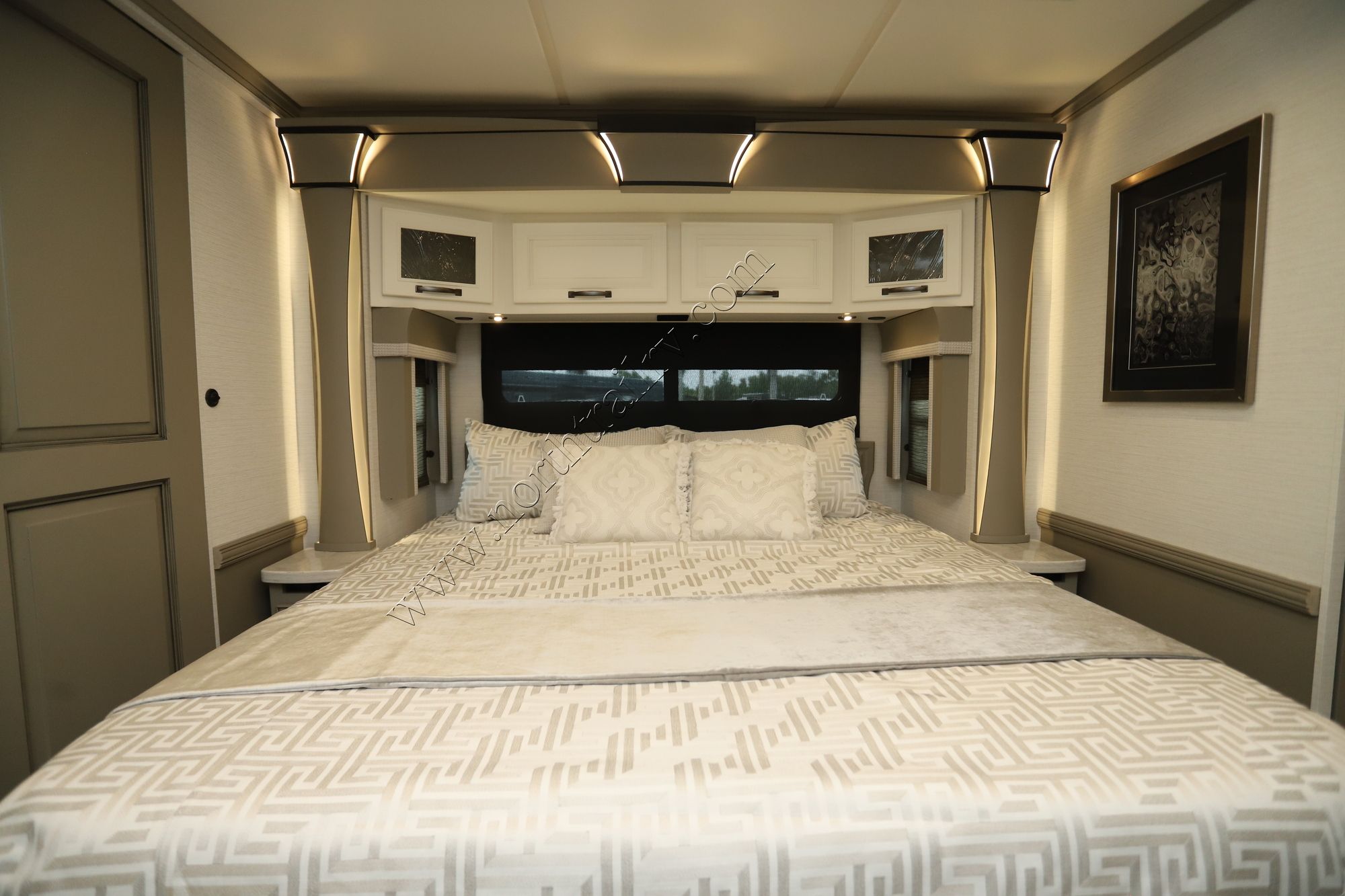 New 2026 Newmar Dutch Star 4369 Class A  For Sale