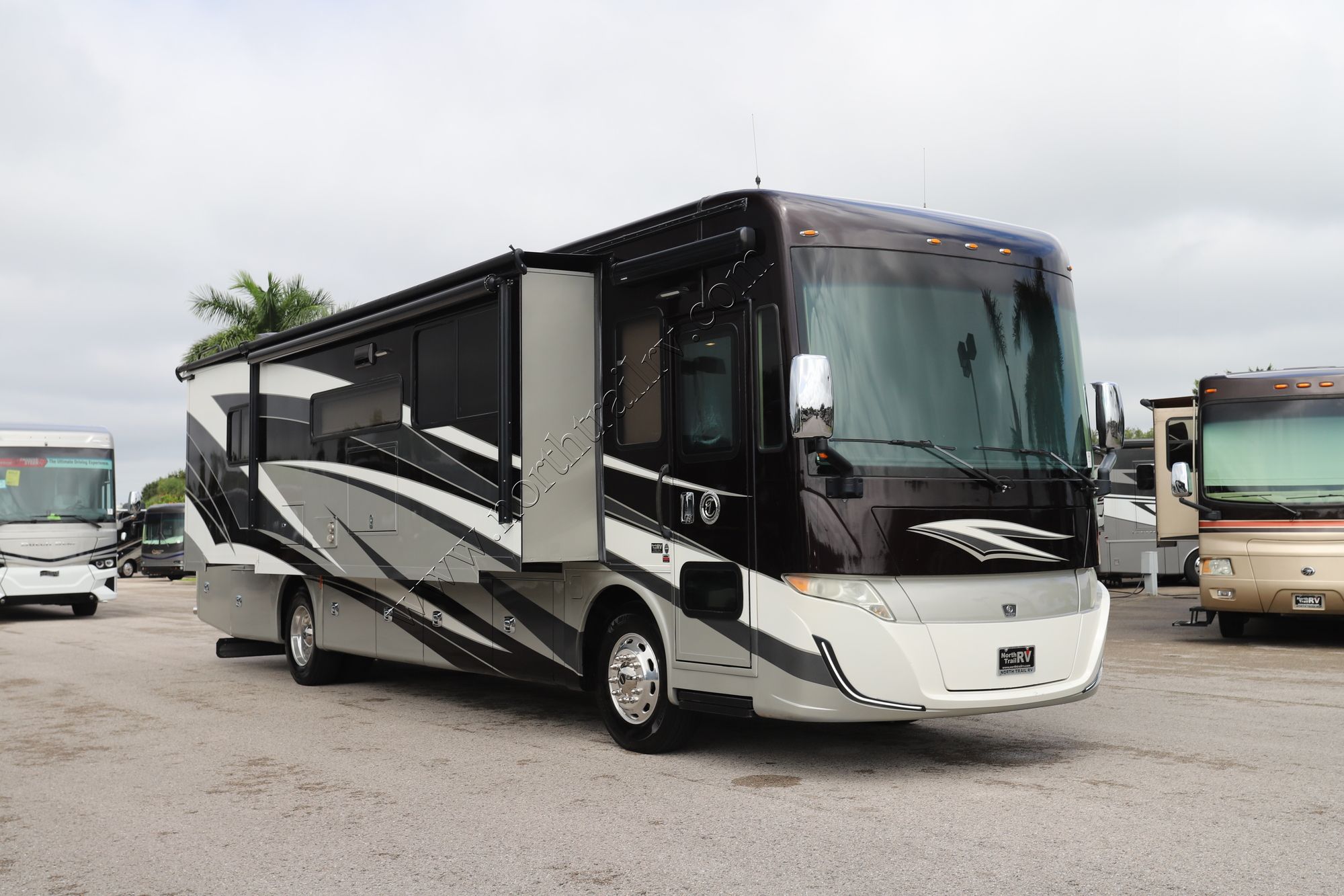 Used 2020 Tiffin Motor Homes Allegro Red 37BA Class A  For Sale