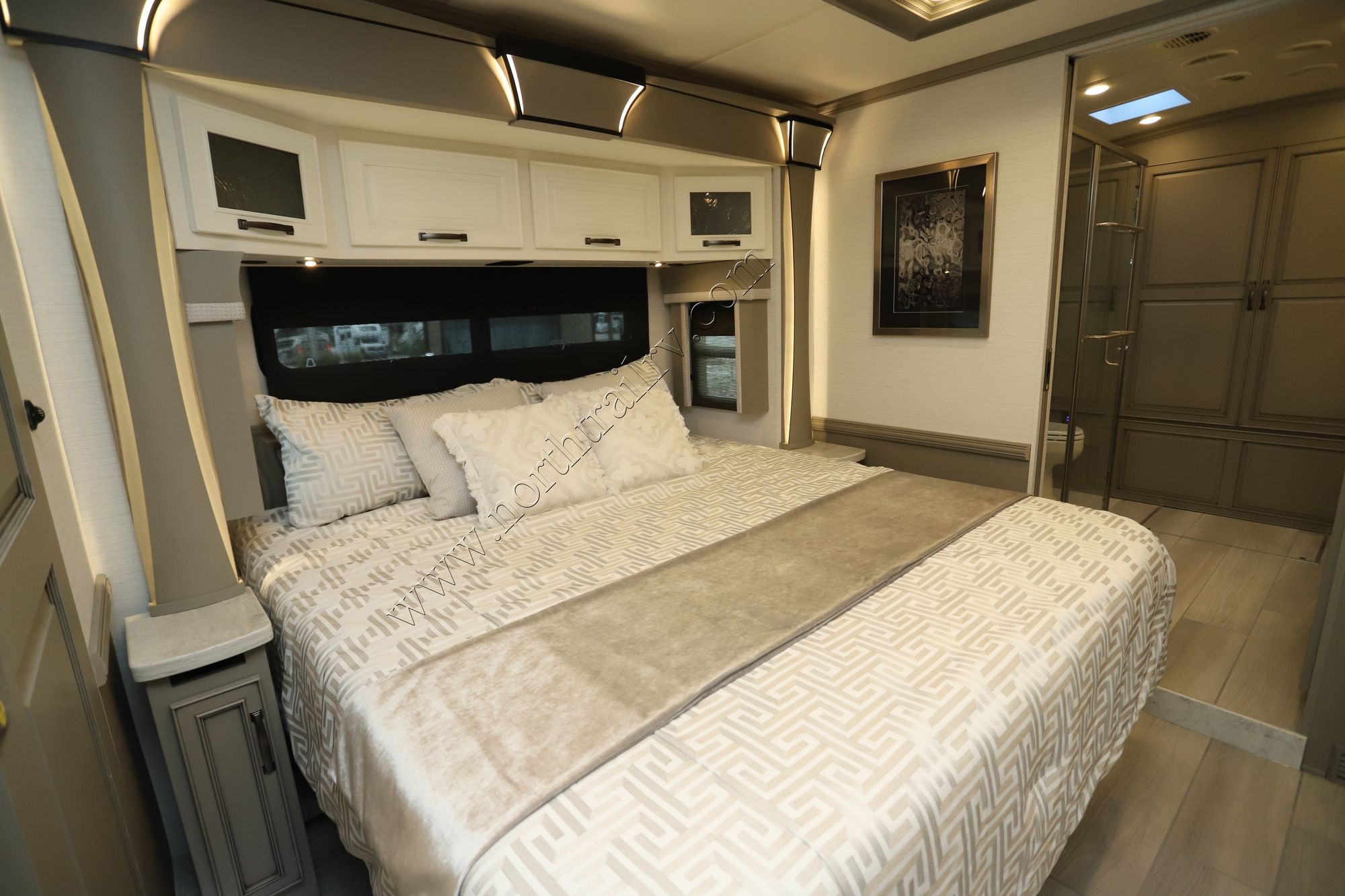 New 2026 Newmar Dutch Star 4369 Class A  For Sale