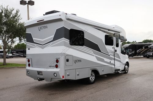 2025 Renegade Rv Vienna 25TBC