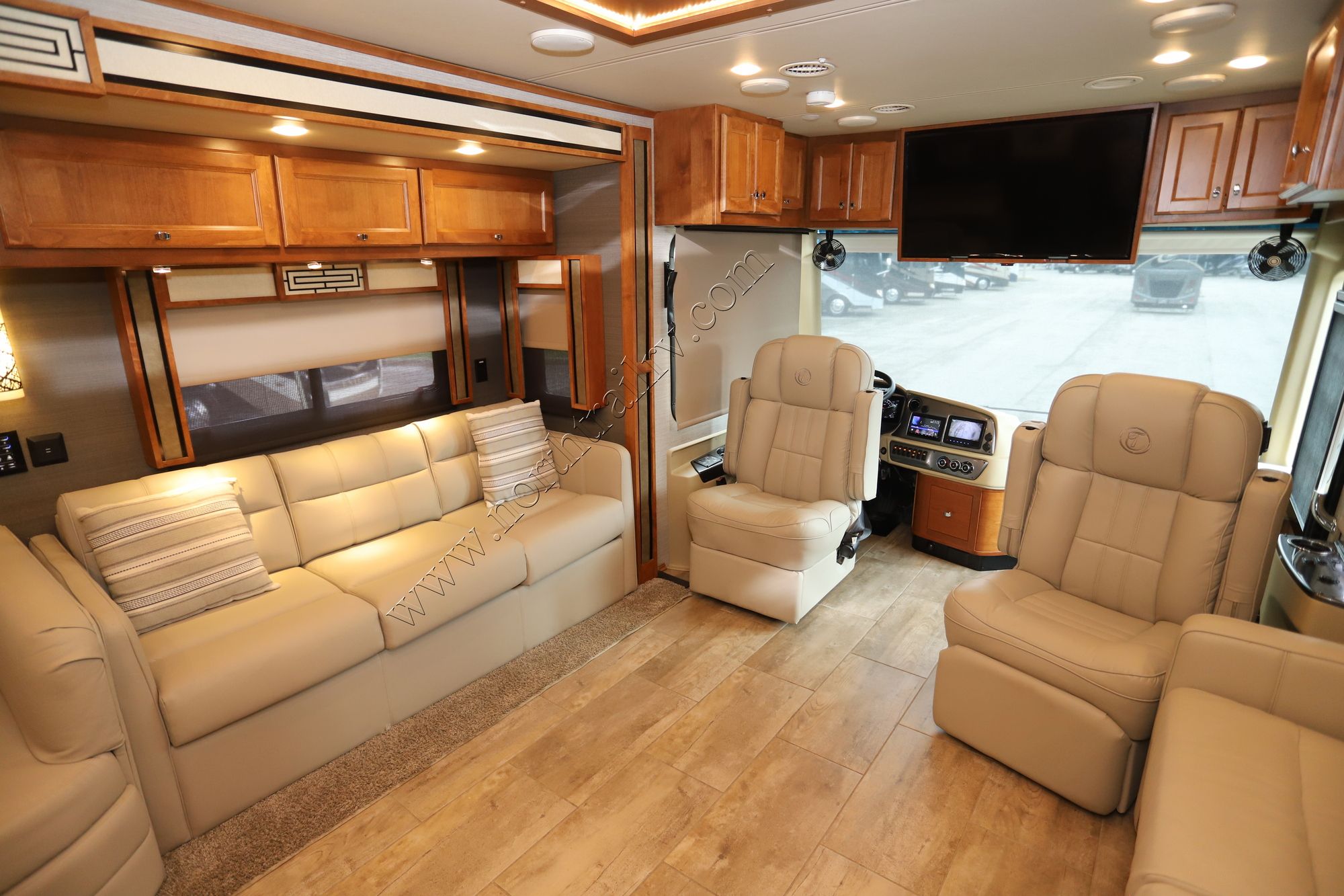 Used 2020 Tiffin Motor Homes Allegro Red 37BA Class A  For Sale