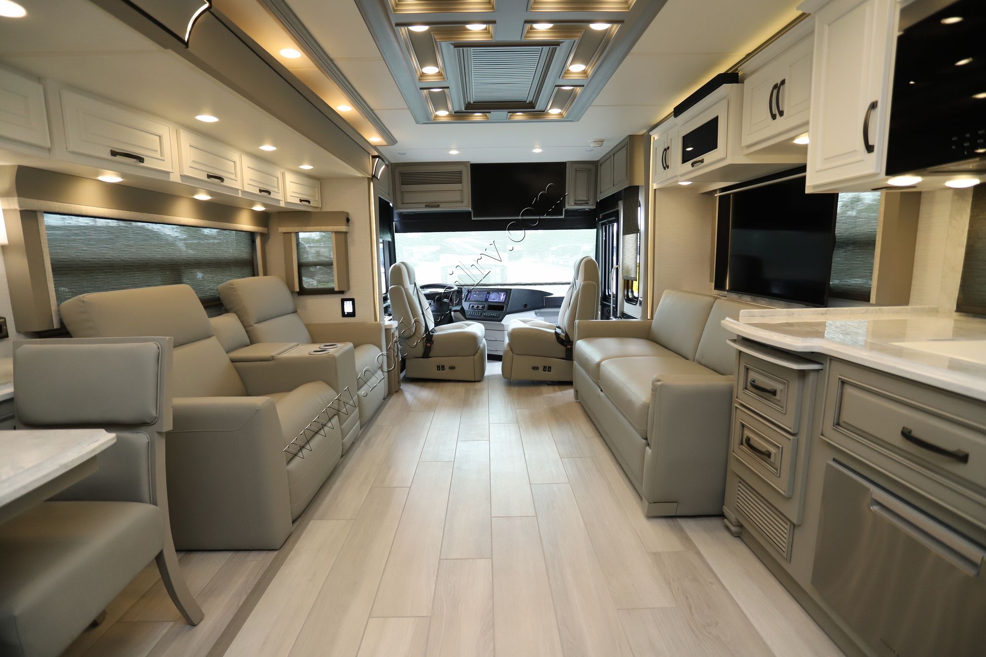 New 2026 Newmar Dutch Star 4369 Class A  For Sale