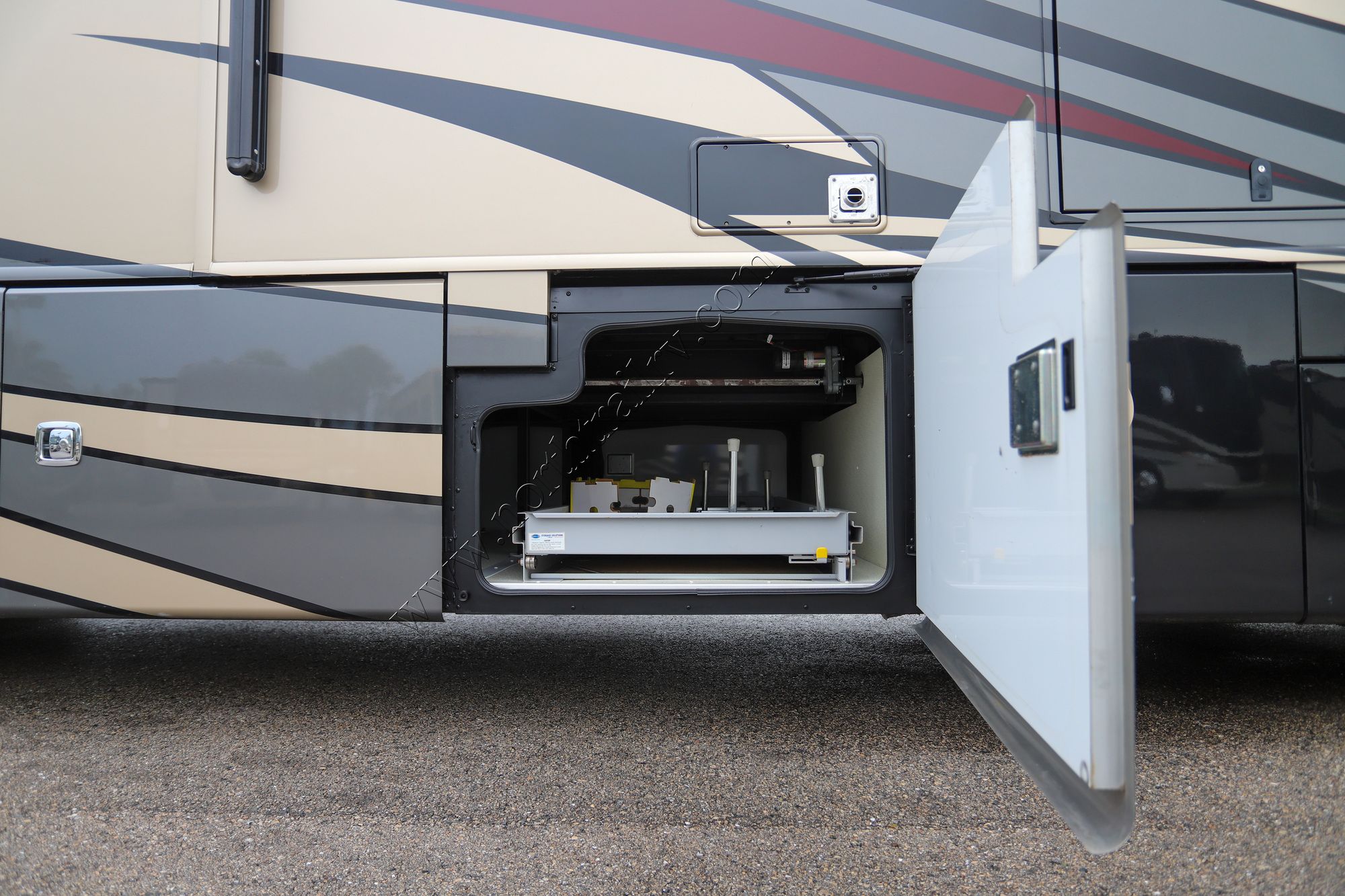 Used 2018 Holiday Rambler Endeavor Xe 38K Class A  For Sale