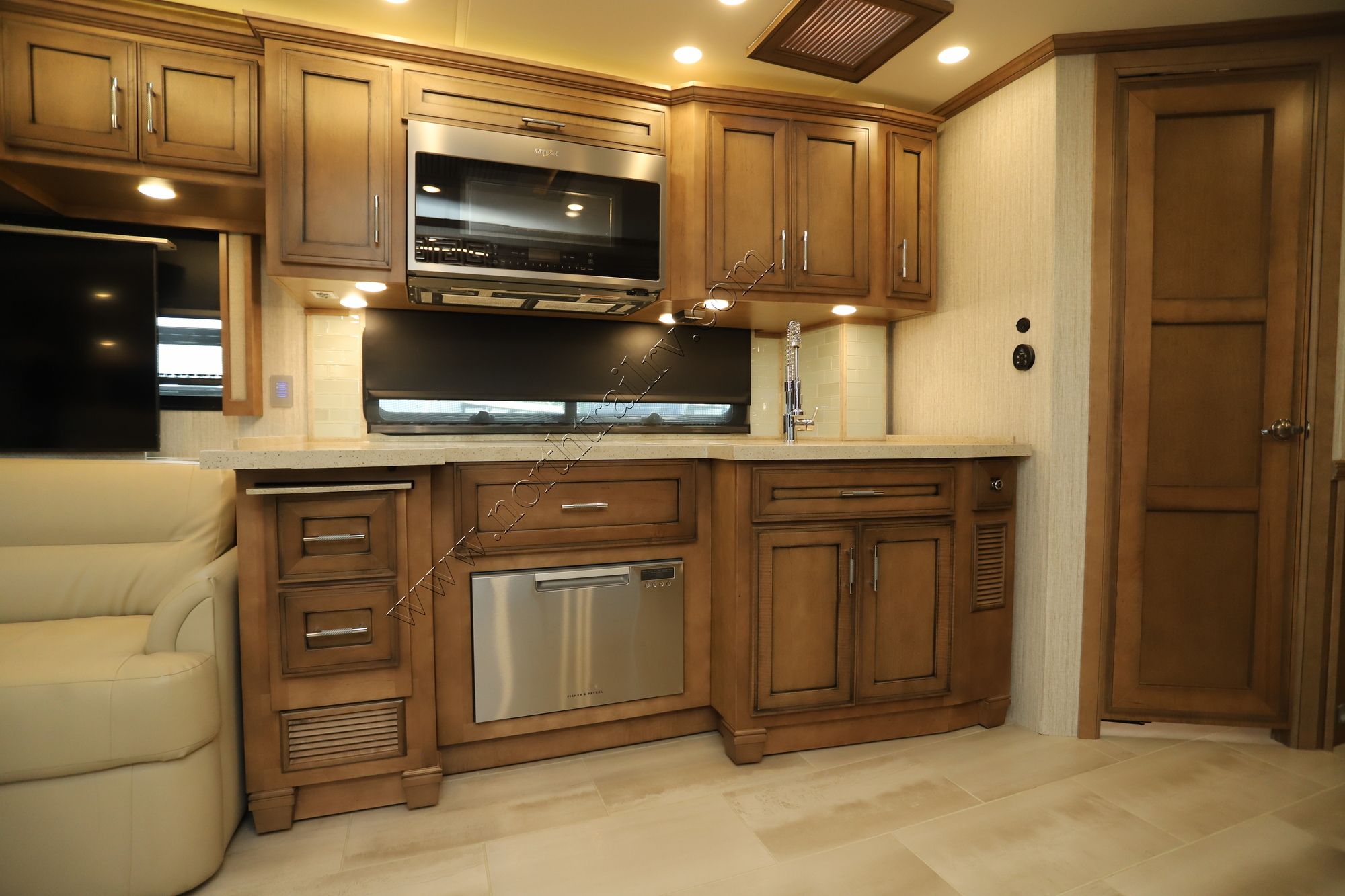 Used 2022 Newmar Ventana 4037 Class A  For Sale