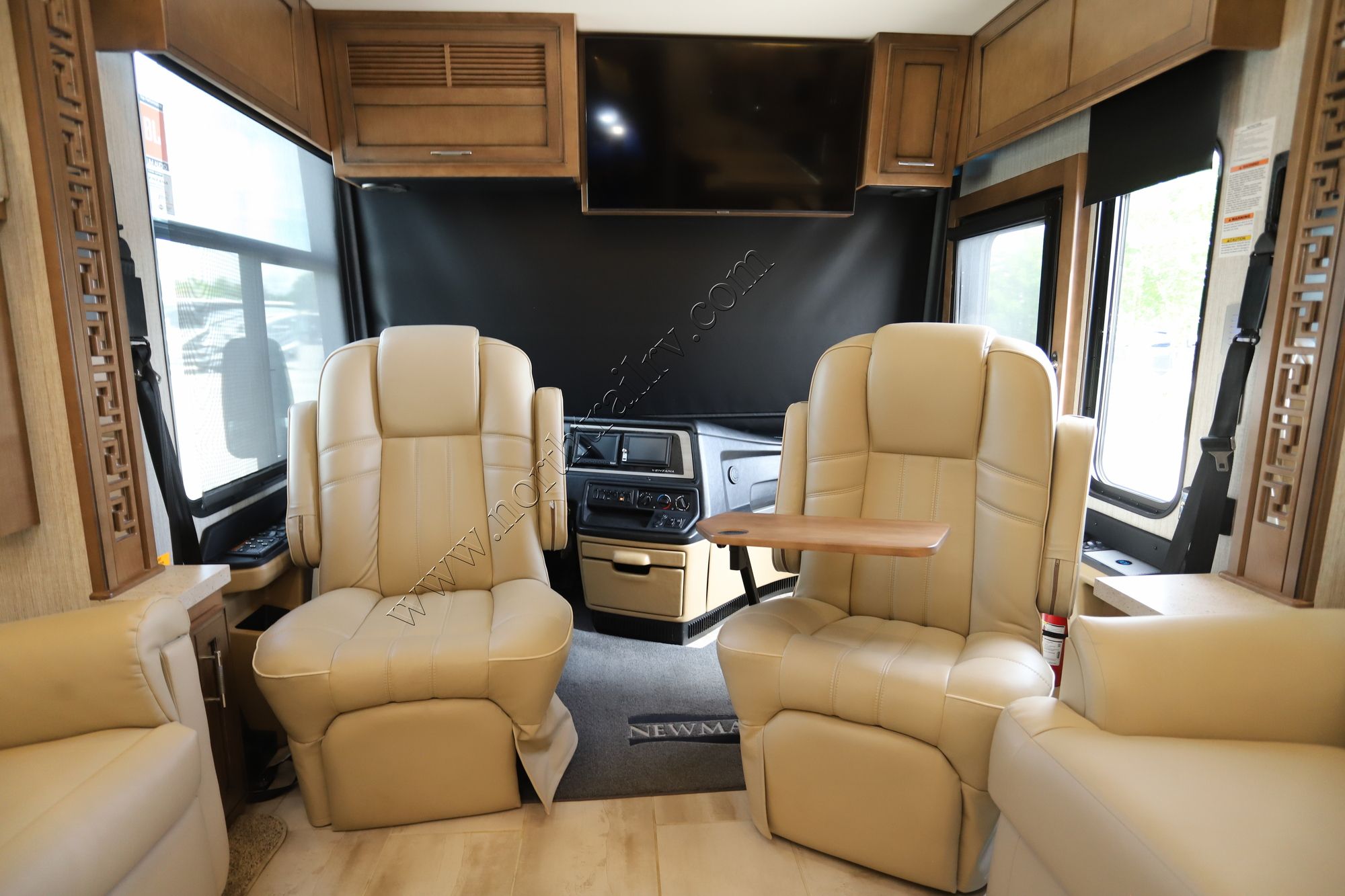 Used 2022 Newmar Ventana 4037 Class A  For Sale