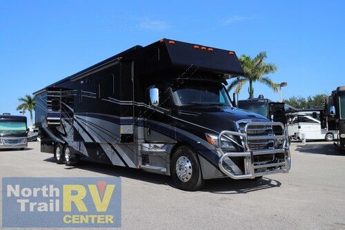 2021 Renegade Rv Classic 45CMR
