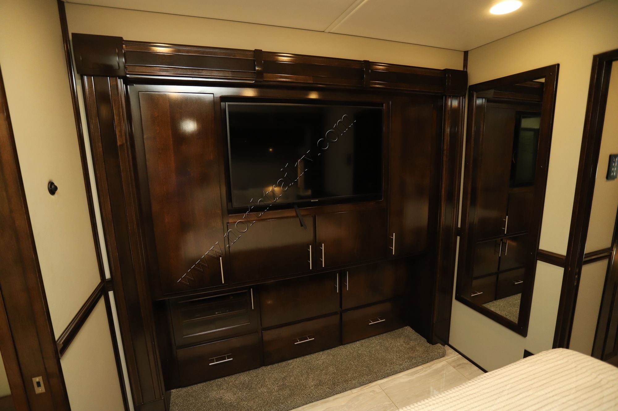 Used 2021 Renegade Rv Classic 45CMR Super C  For Sale