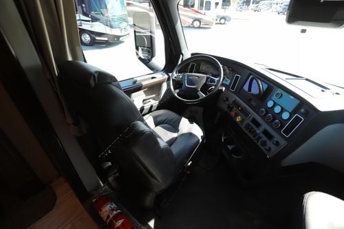 2021 Renegade Rv Classic 45CMR
