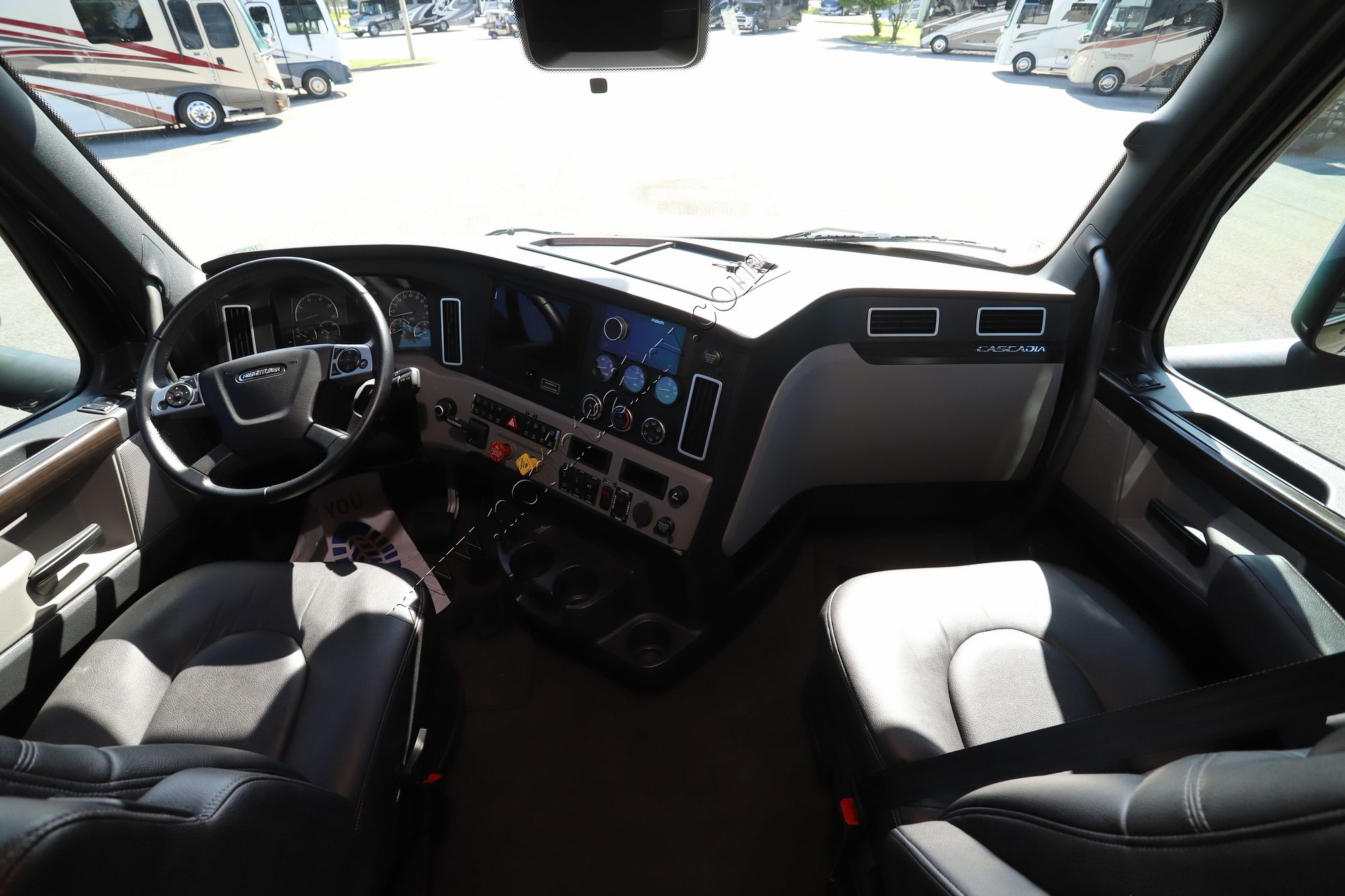 Used 2021 Renegade Rv Classic 45CMR Super C  For Sale