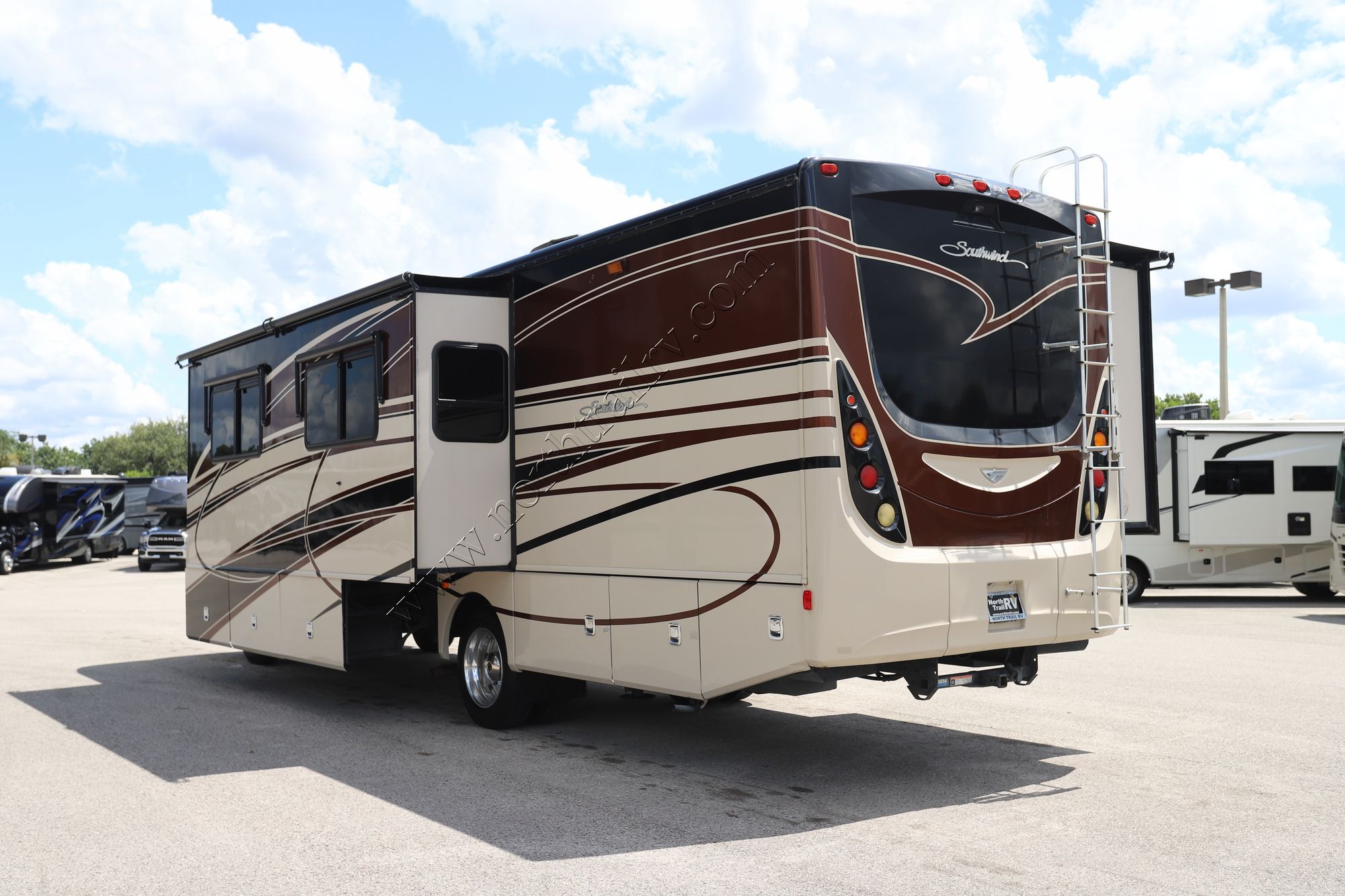 Used 2014 Fleetwood Southwind 34A Class A  For Sale
