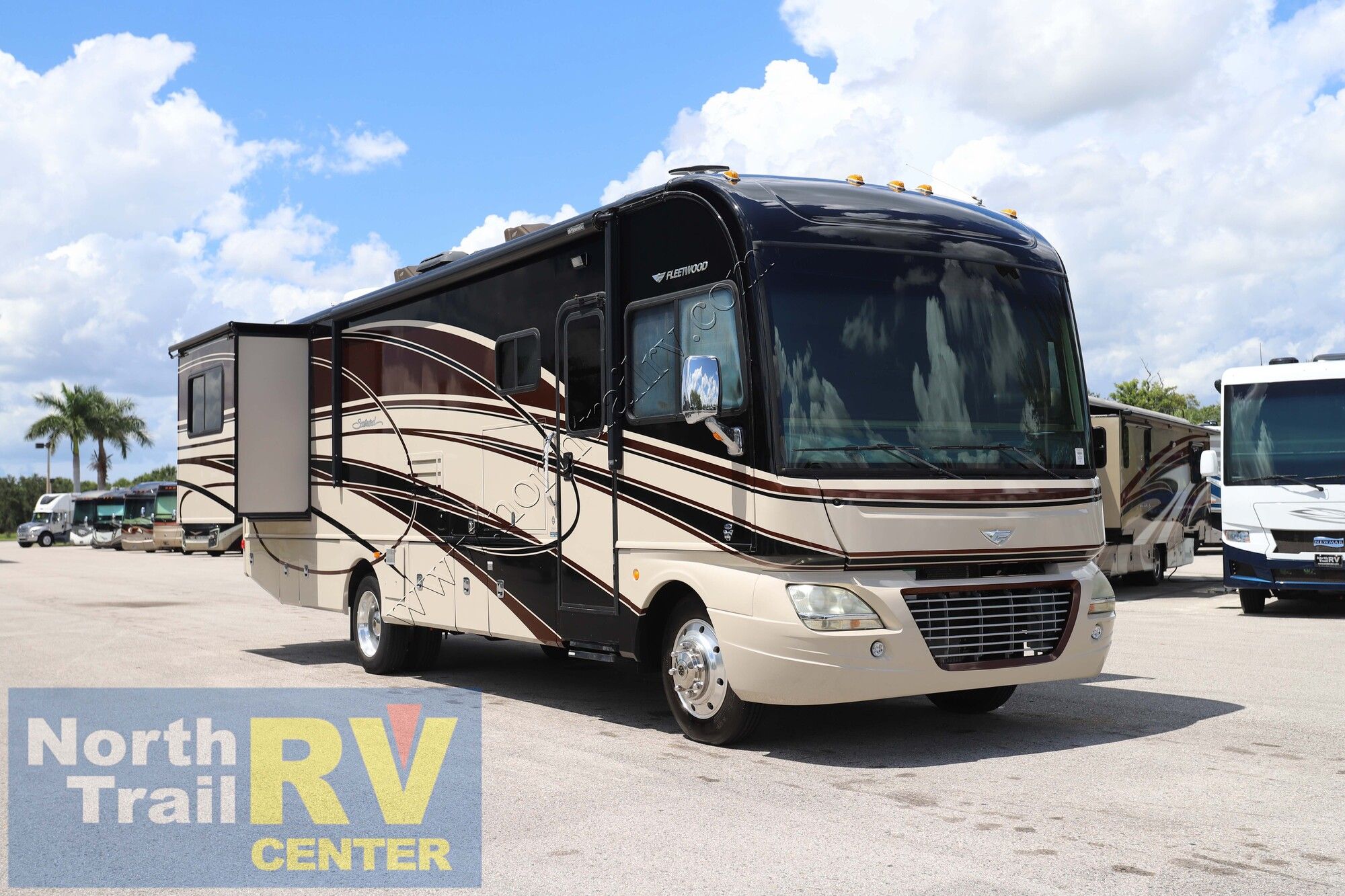 Used 2014 Fleetwood Southwind 34A Class A  For Sale