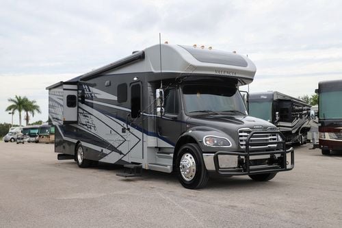 2024 Renegade Rv Valencia 38RB