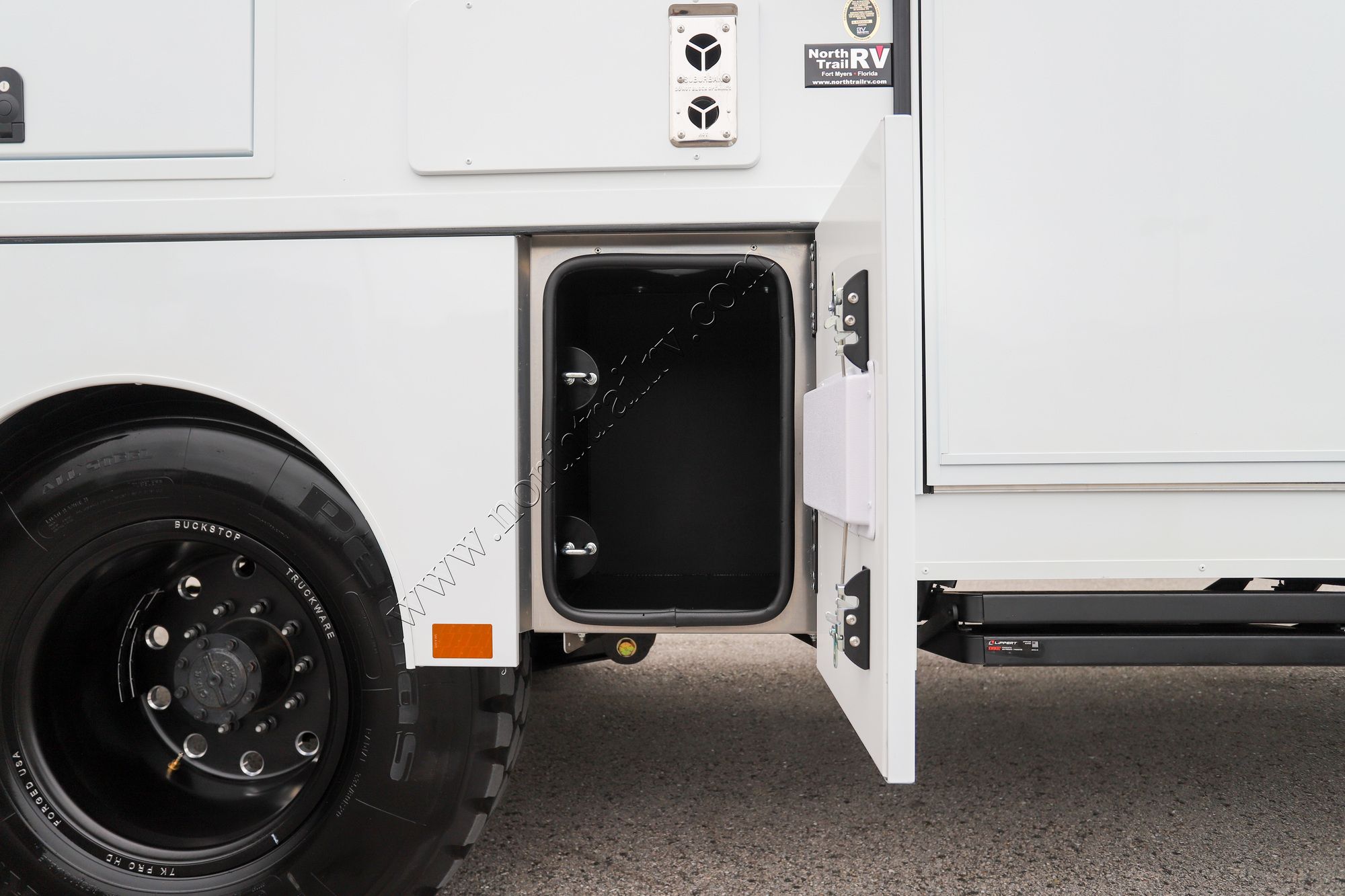 New 2026 Renegade Rv Veracruz 32VDS Super C  For Sale
