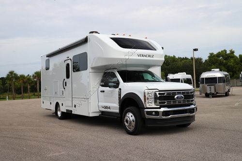 2025 Renegade Rv Veracruz 32VDS