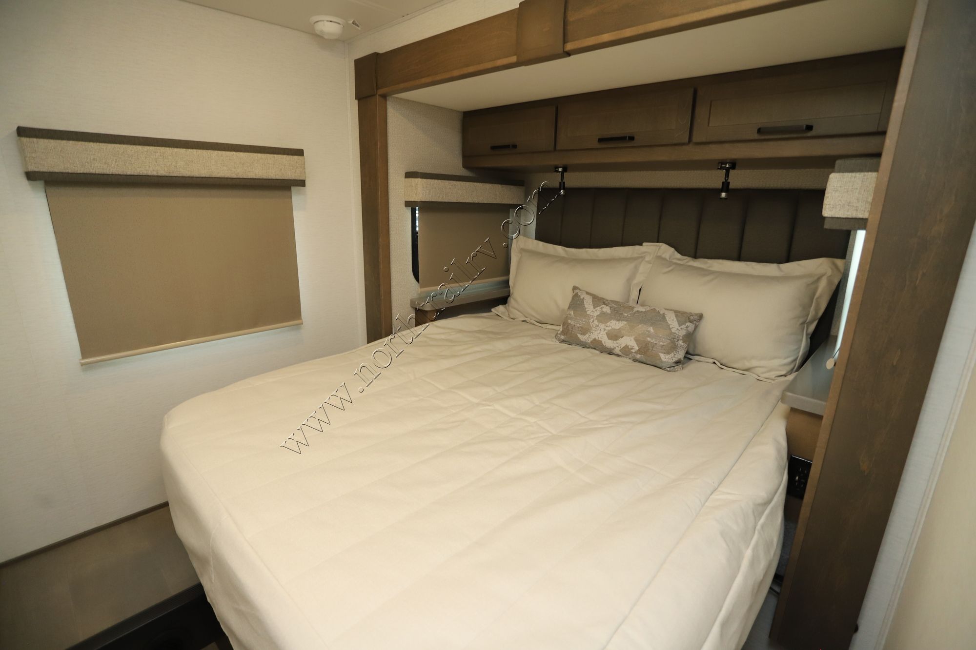 New 2026 Renegade Rv Veracruz 32VDS Super C  For Sale