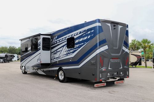 2024 Renegade Rv Valencia 38RB