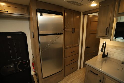 2025 Renegade Rv Veracruz 32VDS