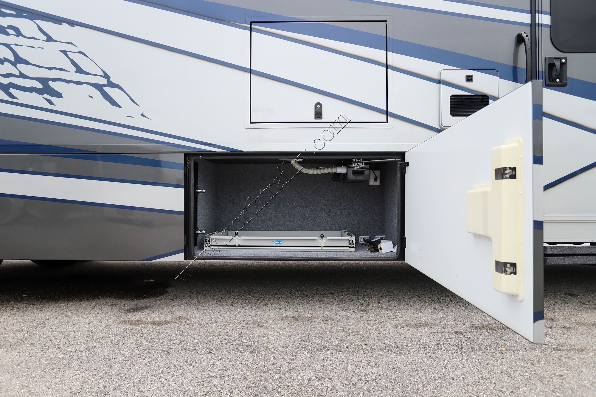 Used 2024 Renegade Rv Valencia 38RB Super C  For Sale
