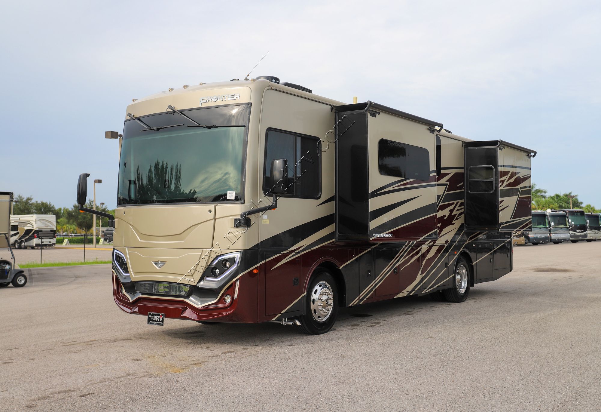Used 2024 Fleetwood Frontier 34GT Class A  For Sale