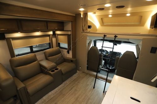 2024 Renegade Rv Valencia 38RB