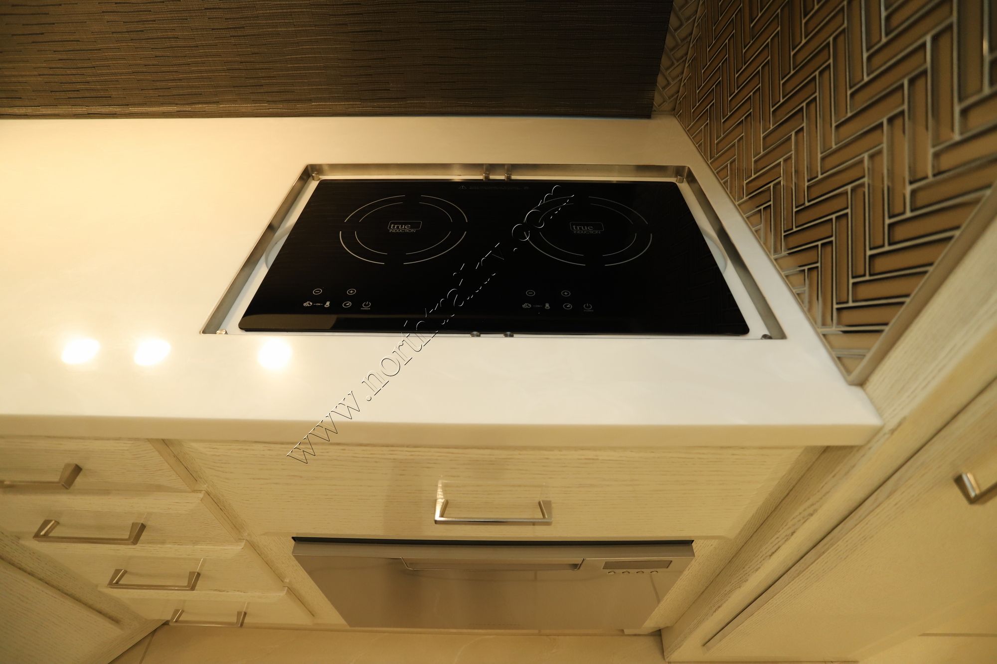 Used 2023 Newmar New Aire 3547 Class A  For Sale