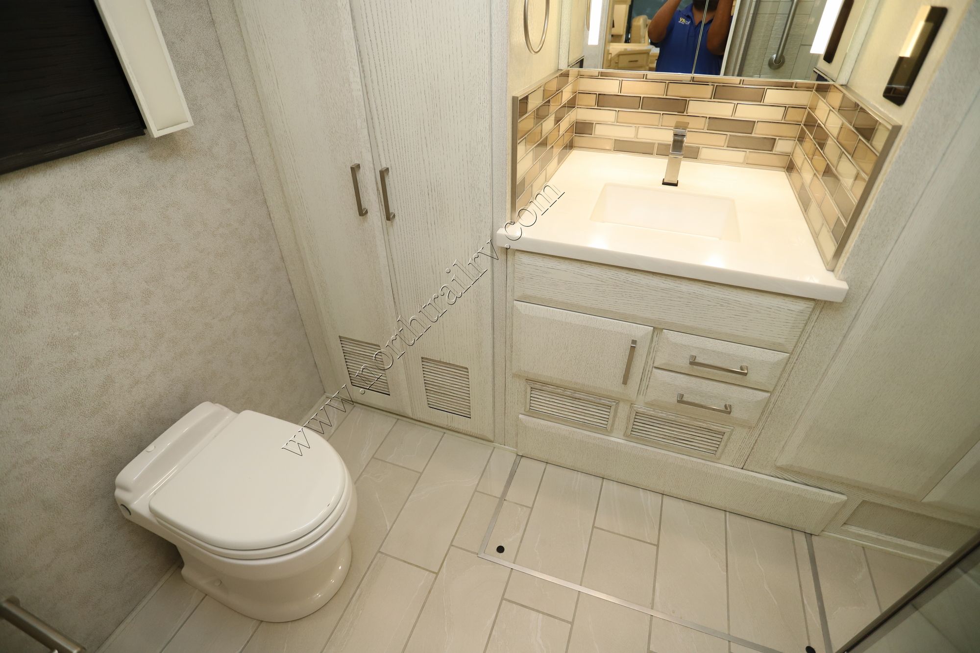 Used 2023 Newmar New Aire 3547 Class A  For Sale