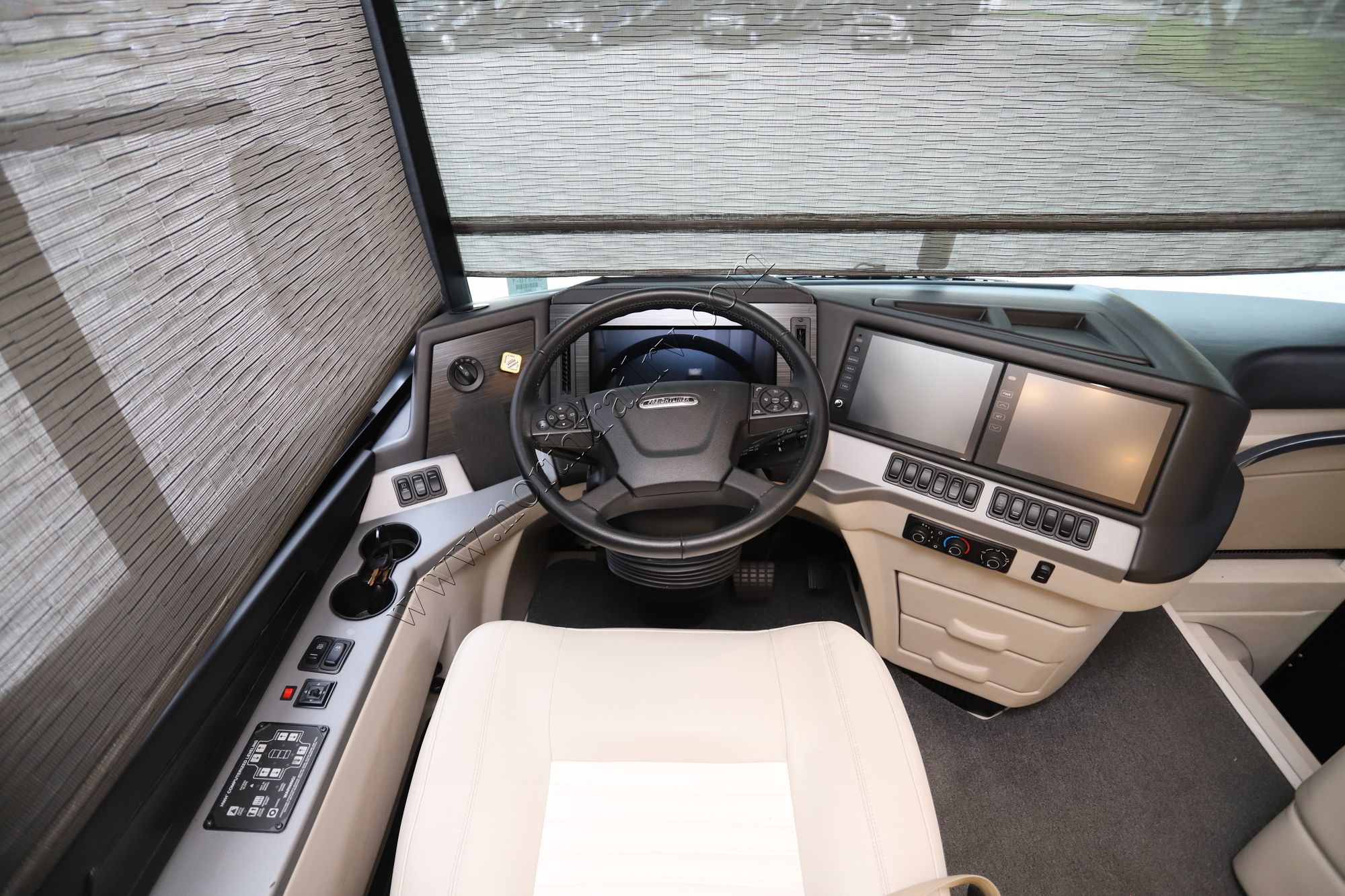 Used 2023 Newmar New Aire 3547 Class A  For Sale