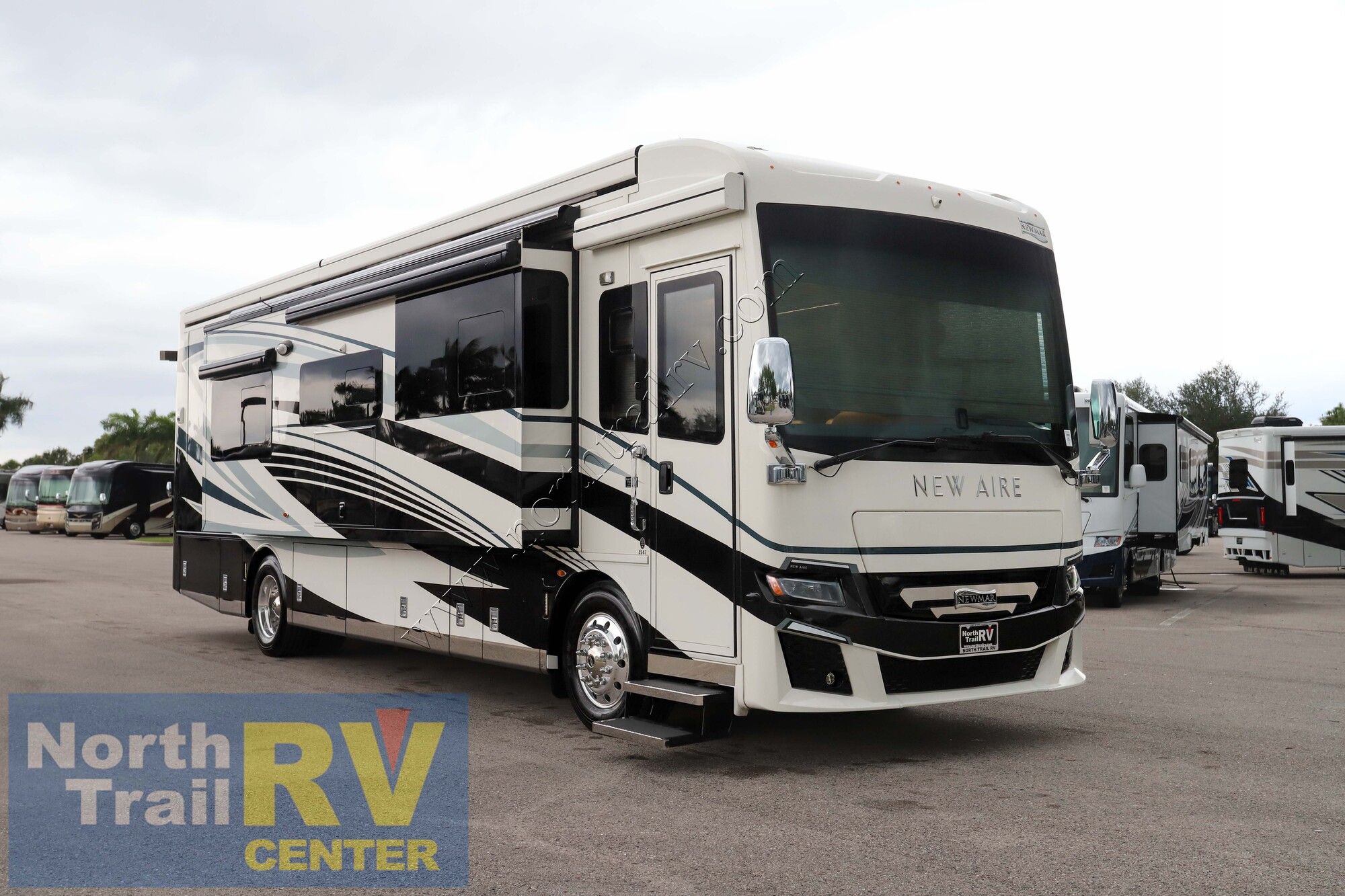 Used 2023 Newmar New Aire 3547 Class A  For Sale