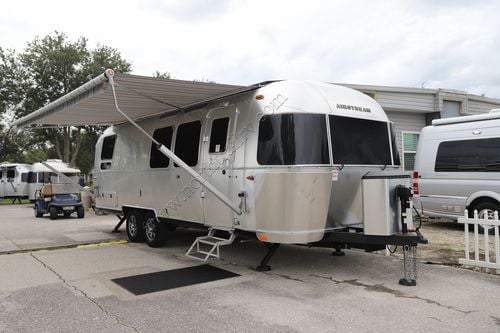 2024 Airstream Pottery Barn 28RB