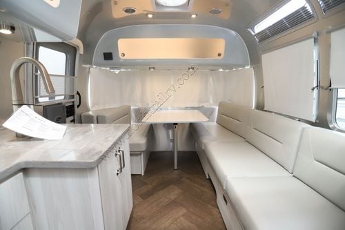 2026 Airstream International 27FB