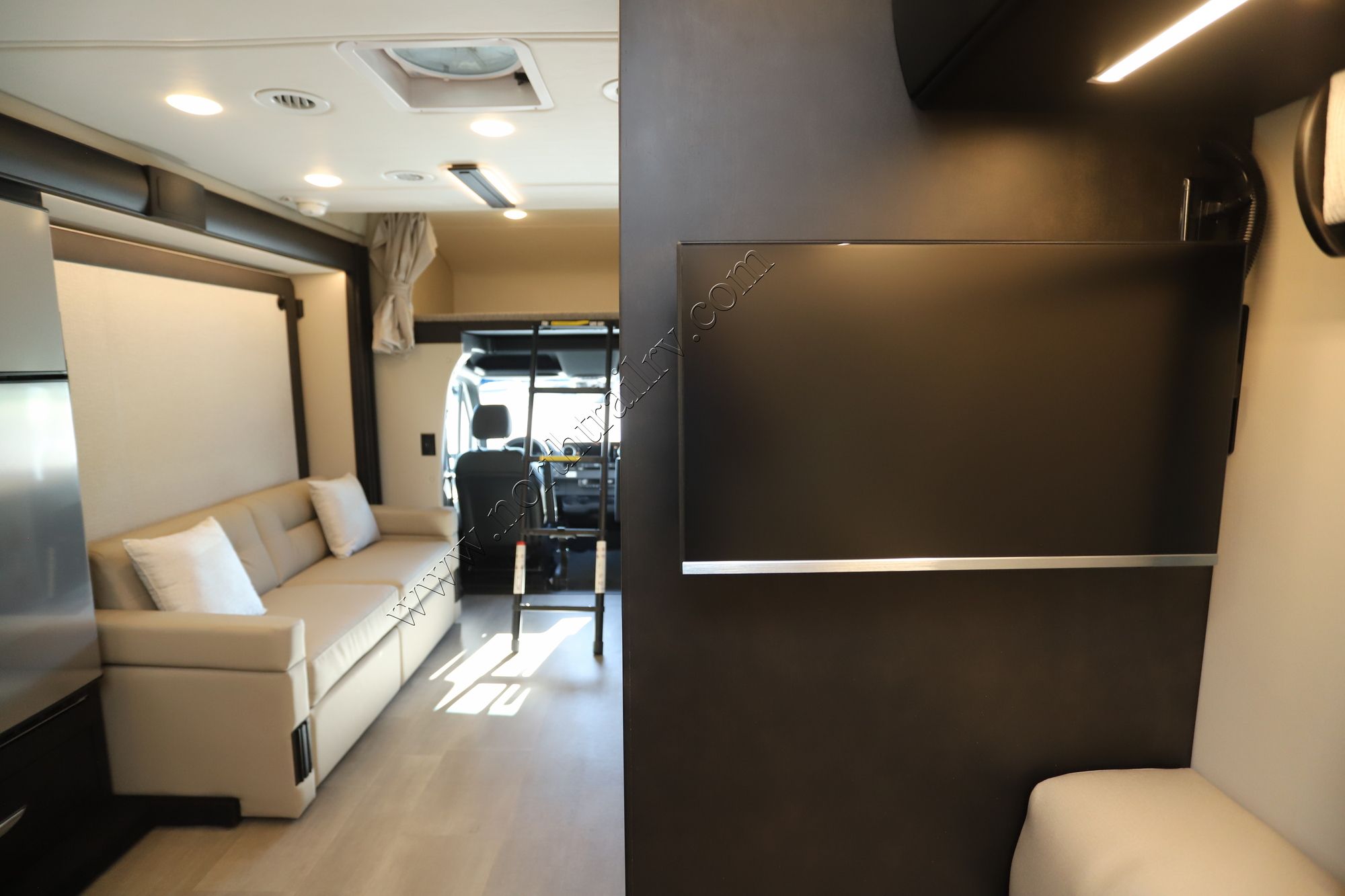 New 2026 Renegade Rv Vienna 25DLC Class C  For Sale