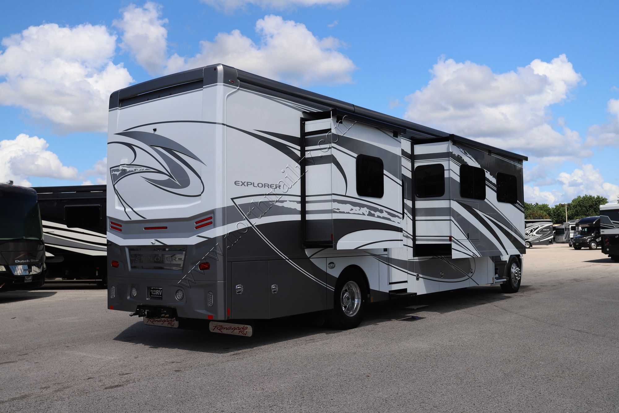 Used 2024 Renegade Rv Explorer 40ERB Super C  For Sale