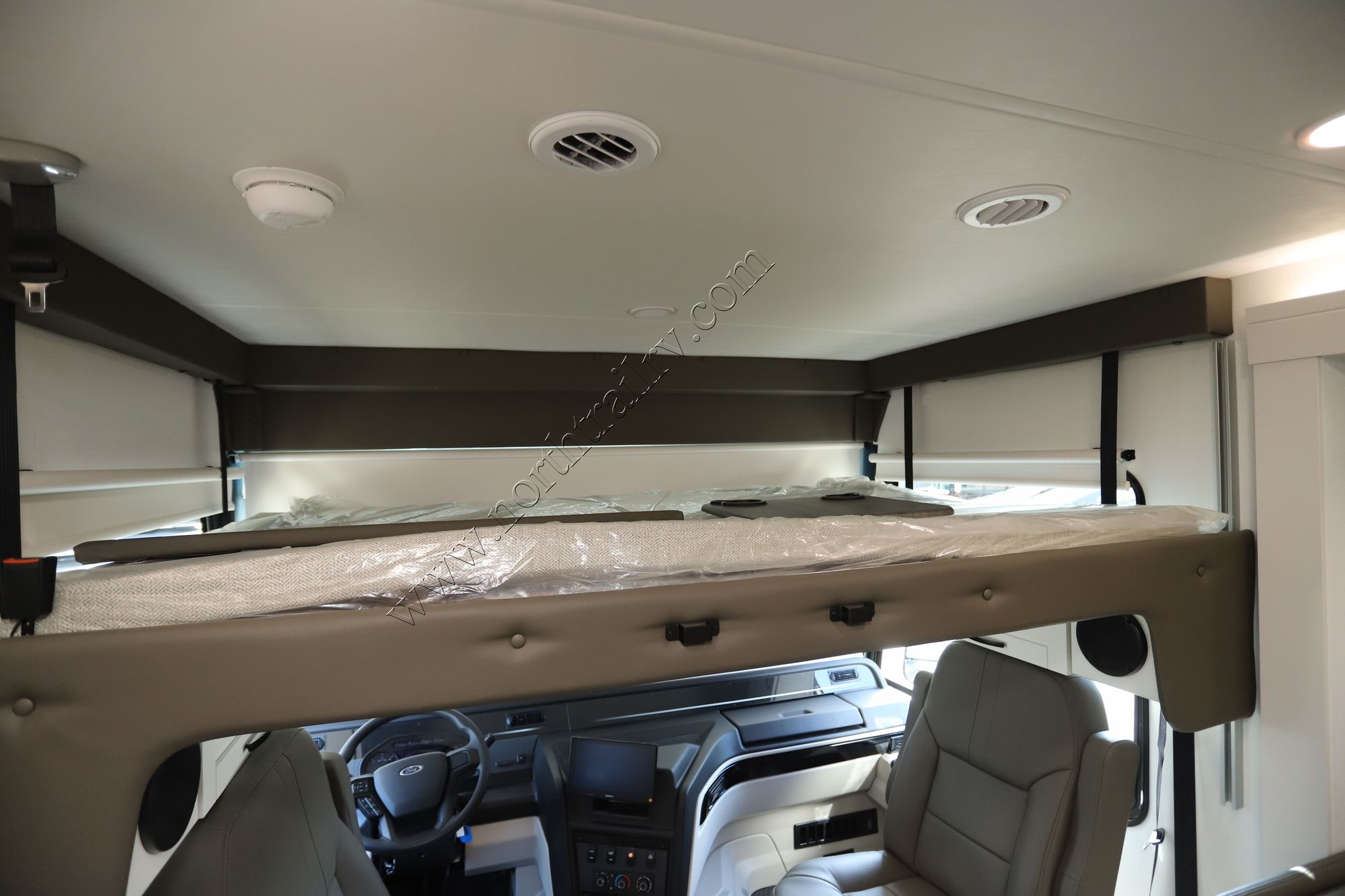 New 2026 Jayco Precept 31UL Class A  For Sale