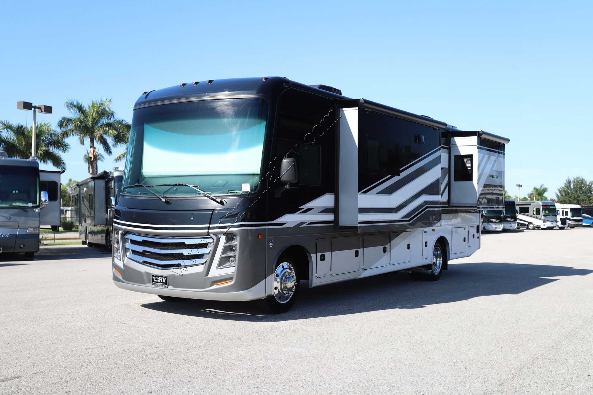 New 2026 Jayco Precept 31UL Class A  For Sale