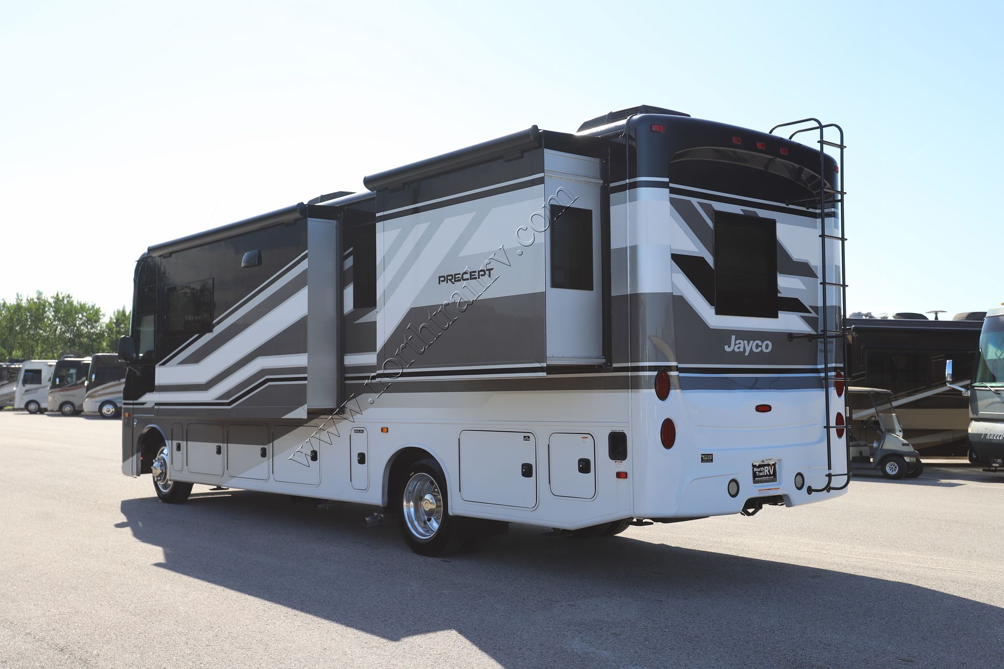 New 2026 Jayco Precept 31UL Class A  For Sale