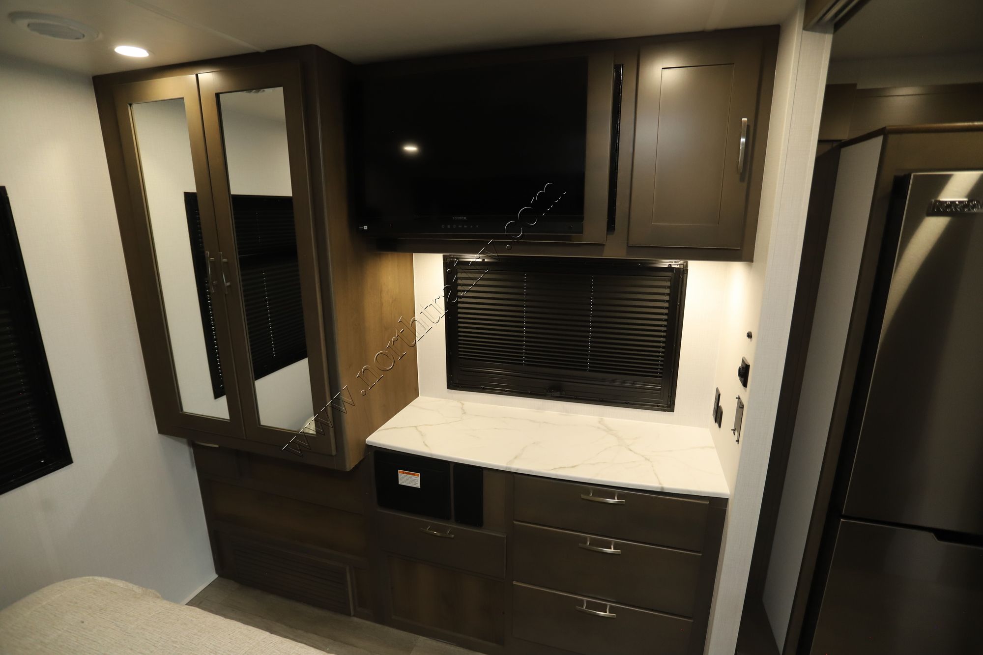 New 2026 Dynamax Isata 6 31KS Super C  For Sale