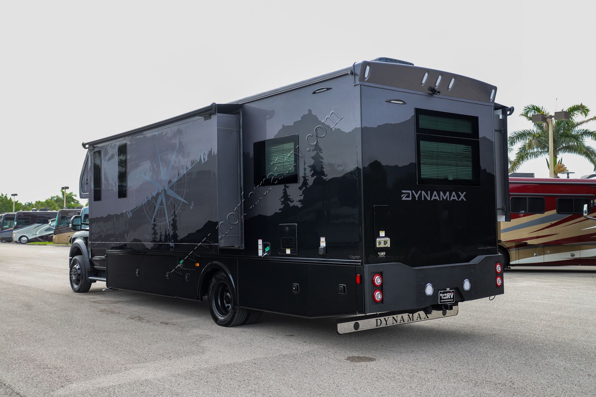 New 2026 Dynamax Isata 6 31KS Super C  For Sale