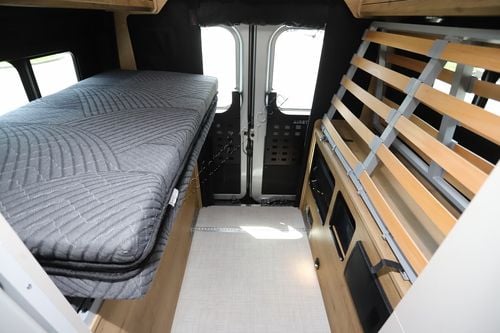 2026 Airstream Rangeline RANGELINE