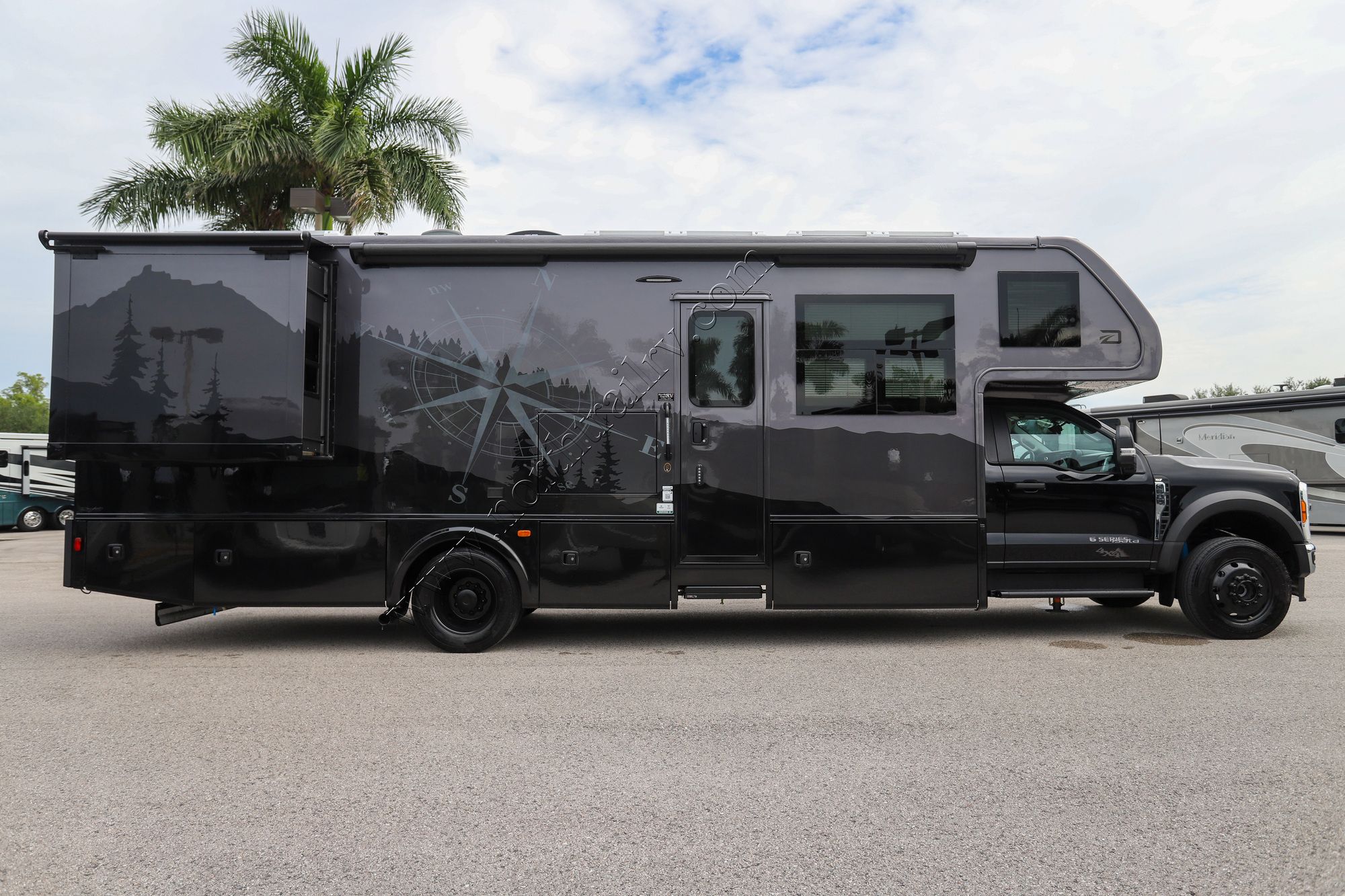 New 2026 Dynamax Isata 6 31KS Super C  For Sale